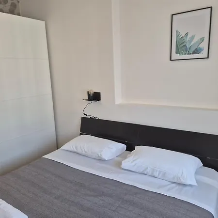 Nestop Colli Albani Διαμέρισμα *